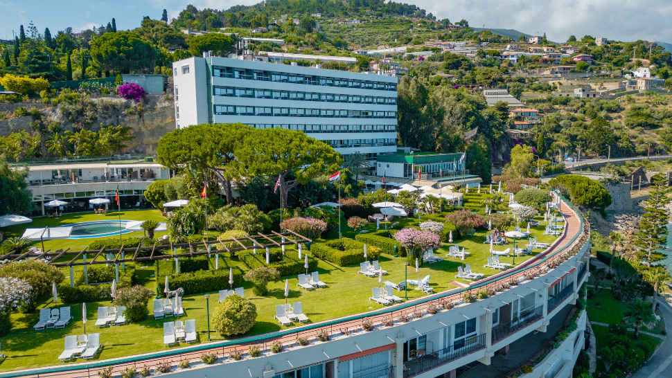 Grand Hotel del Mare Resort & Spa and gardens